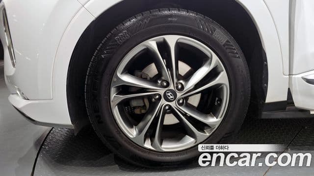 Hyundai Santa Fe TM Inspiration, 2020 все фото