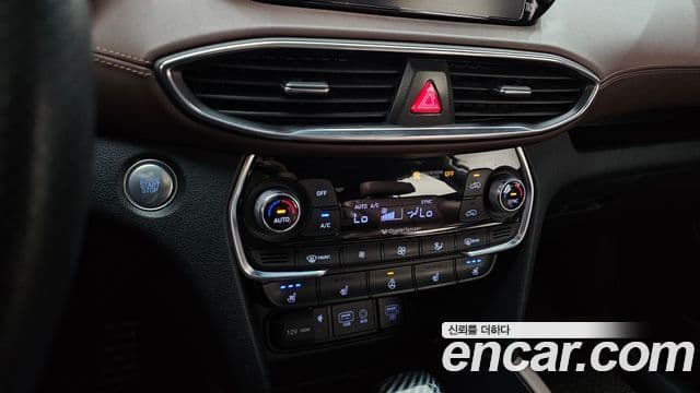 Hyundai Santa Fe TM Inspiration, 2020 16