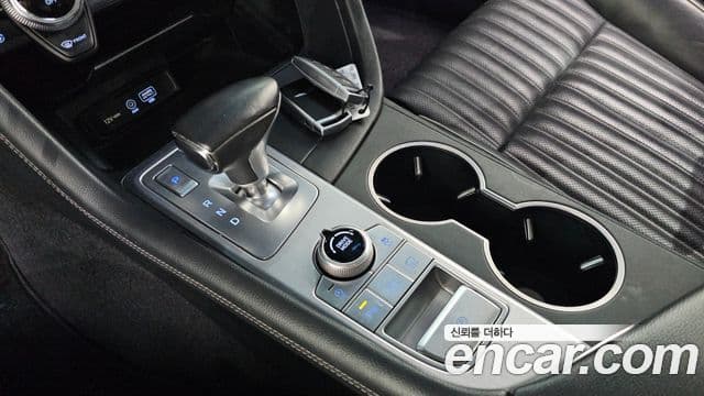 Genesis G70 Elite, 2020 9