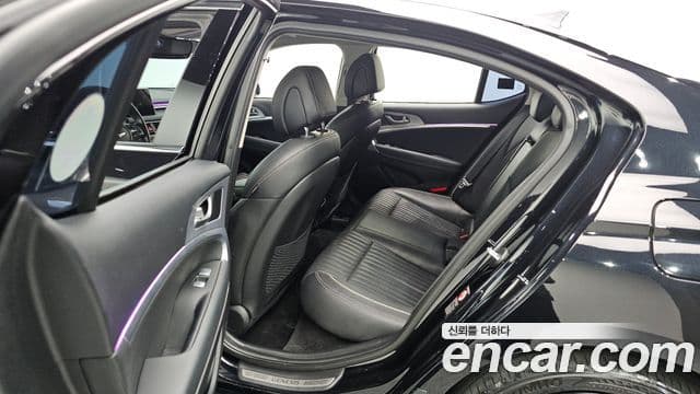 Genesis G70 Elite, 2020 19