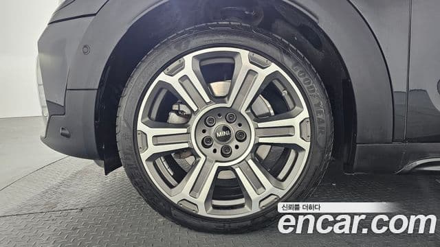 Mini Cooper S Countryman 2세대, 2023 все фото