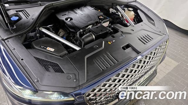 Genesis GV70, 2022 6