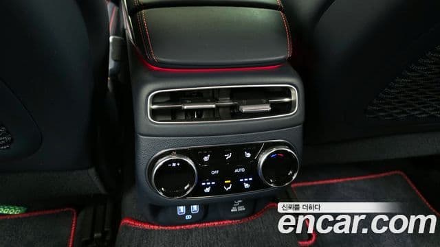 Genesis GV70, 2022 18