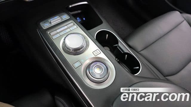 Genesis GV70, 2023 9