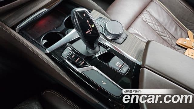 BMW 5시리즈 (G30) 530i Luxury Plus, 2019 9