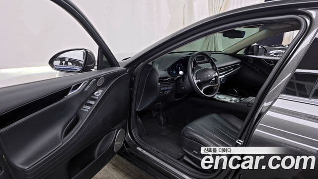 Genesis G80 (RG3) бензин 2.5 турбо 2WD, 2022 10