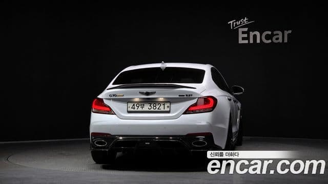 Genesis G70 Supreme, 2018 4