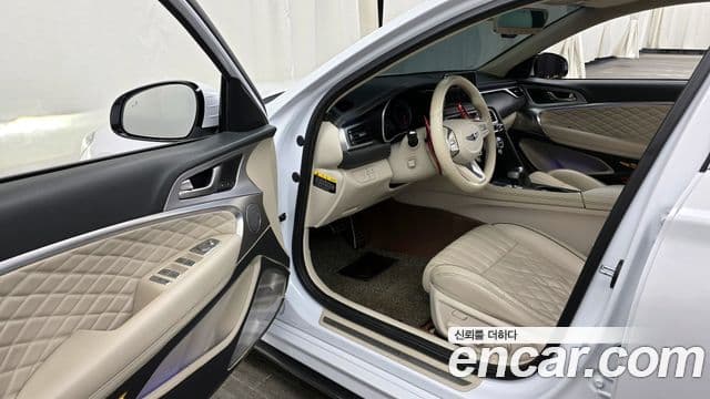 Genesis G70 Supreme, 2018 10