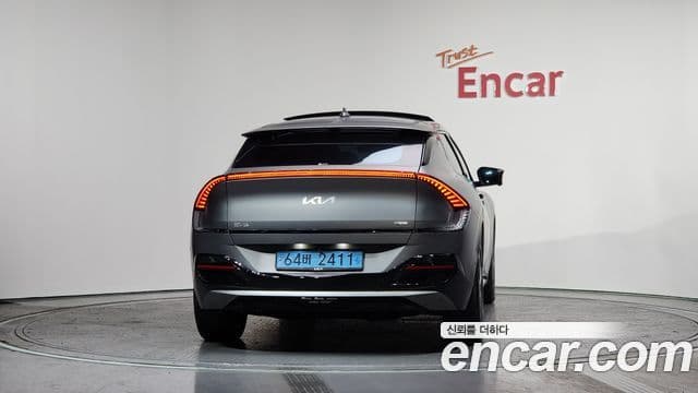 Kia EV6 GT Line, 2023 4