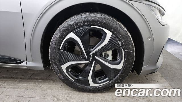 Kia EV6 GT Line, 2023 все фото