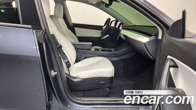 Tesla модель Y Long Range AWD, 2022 11