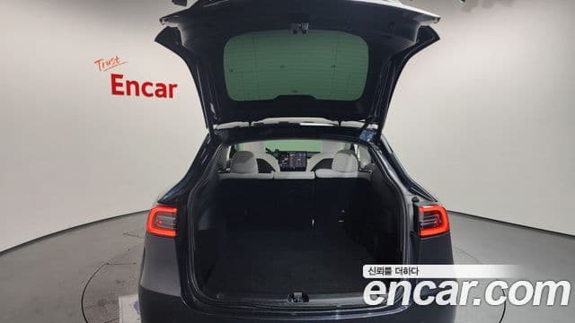 Tesla модель Y Long Range AWD, 2022 20