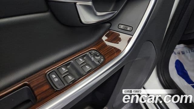 Volvo S60 2세대, 2018 13