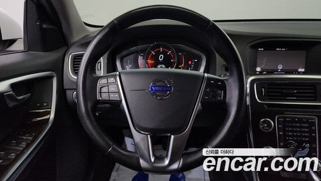 Volvo S60 2세대, 2018 15