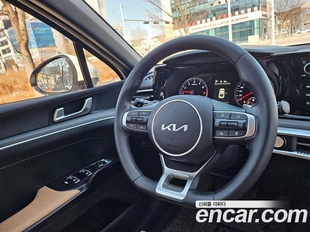 Kia K5 3세대 Prestige, 2023 18