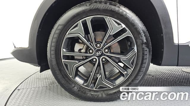 Hyundai Santa Fe TM Prestige, 2020 все фото