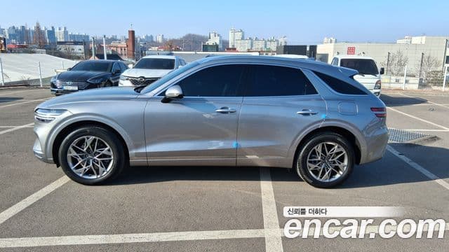 Genesis GV70, 2021 1