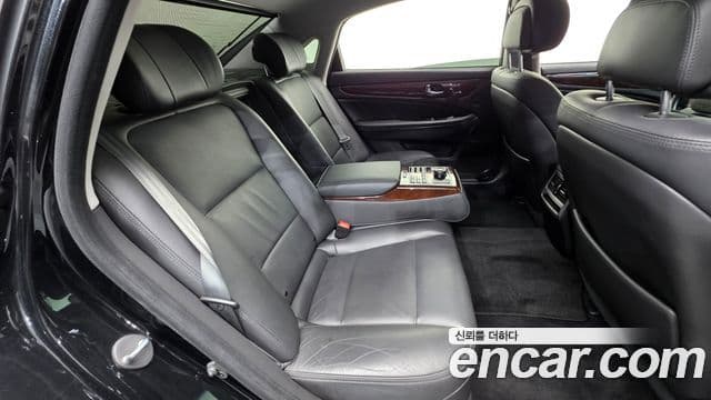 Hyundai Equus(новый кузов / новое поколение) Modern, 2014 20