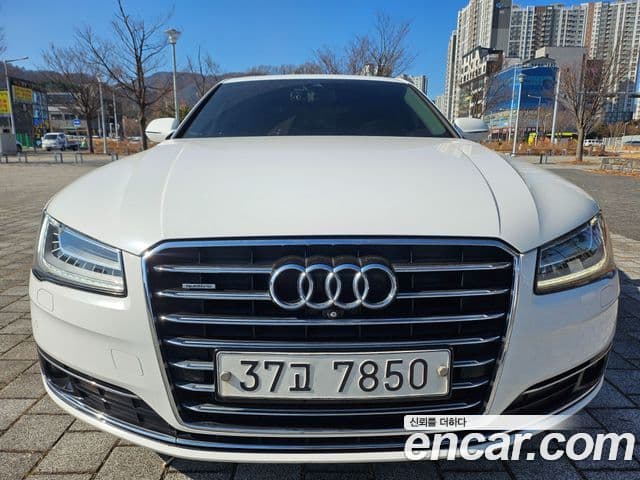 Audi New A8 D4, 2015 1