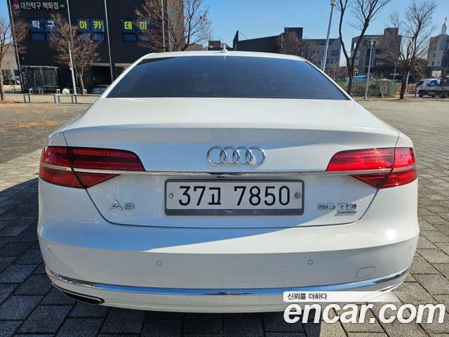 Audi New A8 D4, 2015 7