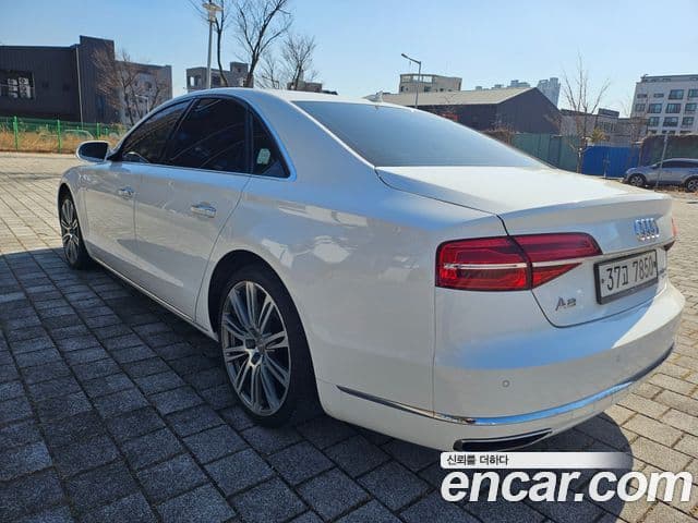 Audi New A8 D4, 2015 8