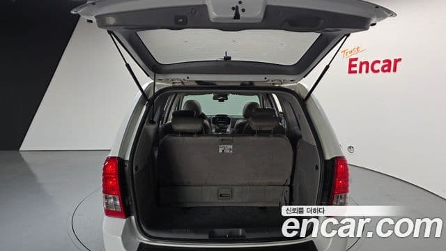 Kia Carnival R President, 2013 20