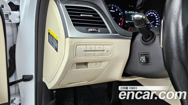 Genesis G80 Premium Luxury, 2019 16