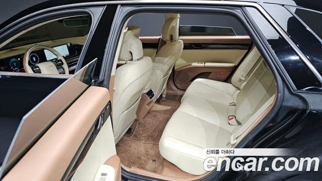 Hyundai Grandeur гибрид (GN7) Calligraphy, 2023 11