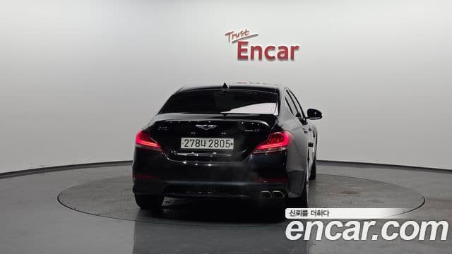 Genesis G70 Elite, 2019 4