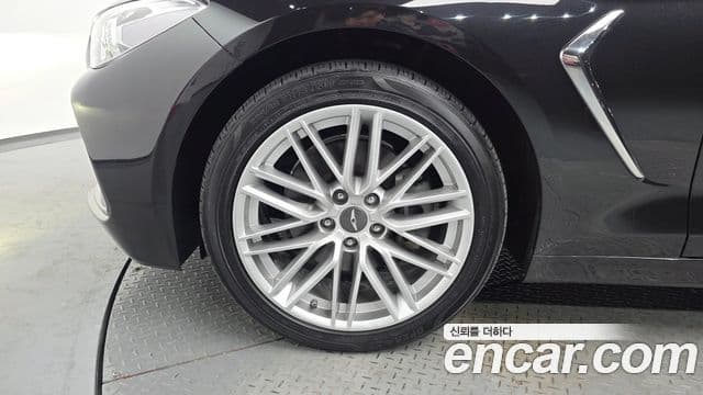 Genesis G70 Elite, 2019 все фото