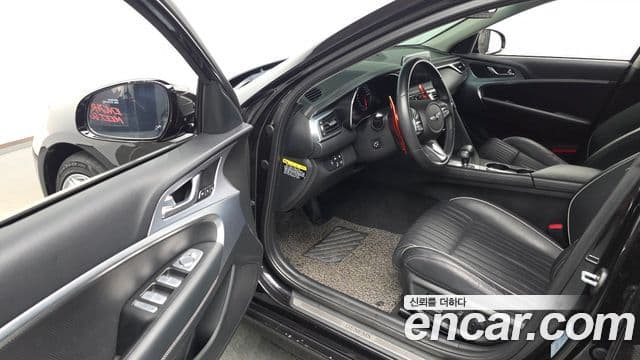 Genesis G70 Elite, 2019 11