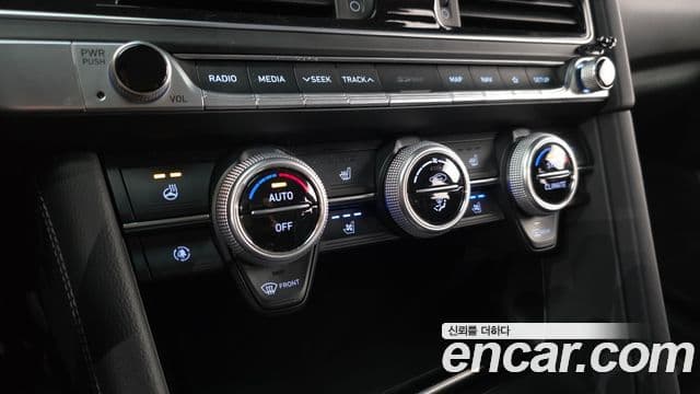 Genesis G70 Elite, 2019 16