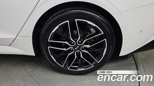 Kia K5 3세대 Signature, 2021 все фото