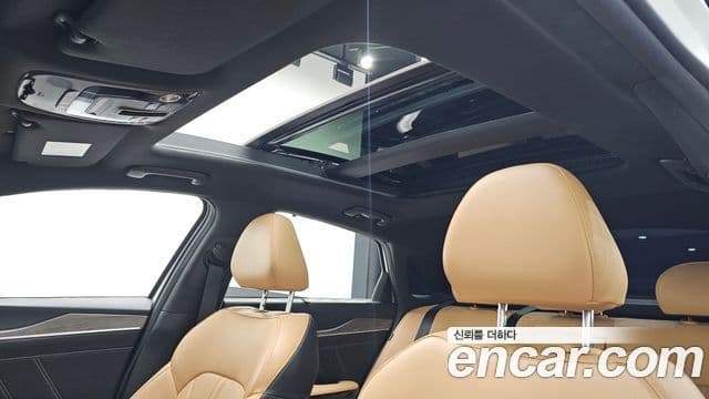 Kia K5 3세대 Signature, 2021 20