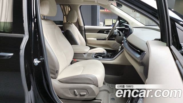 Kia Carnival 4세대 Signature, 2021 11
