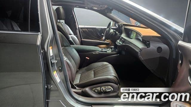 Lexus LS500 5세대 3.5 Luxury AWD, 2018 11