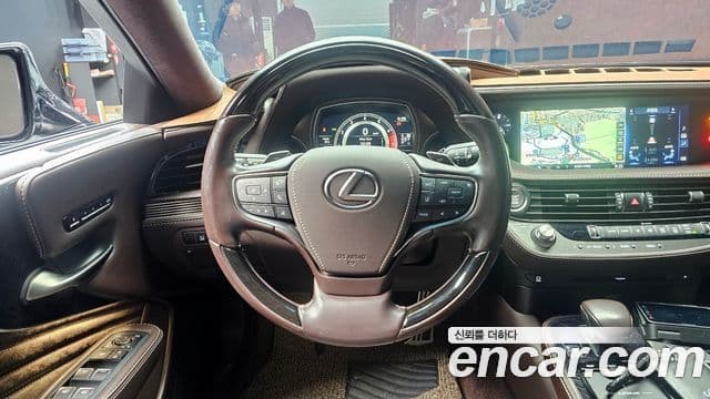 Lexus LS500 5세대 3.5 Luxury AWD, 2018 13