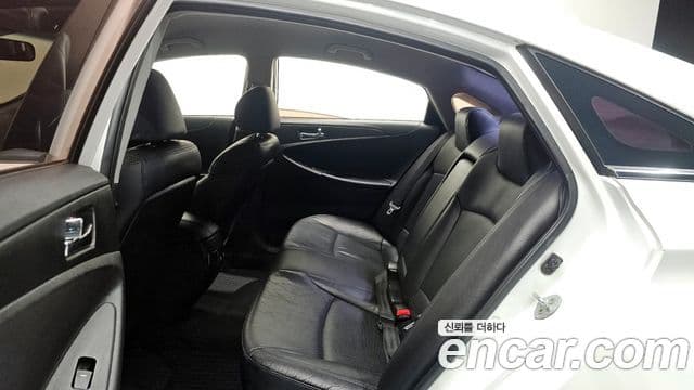 Hyundai YF Sonata Prime, 2012 12