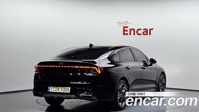 Kia K5 3세대 Signature, 2020 2