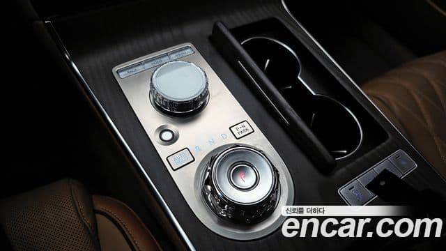 Genesis G80 (RG3) бензин 2.5 турбо AWD, 2026 9