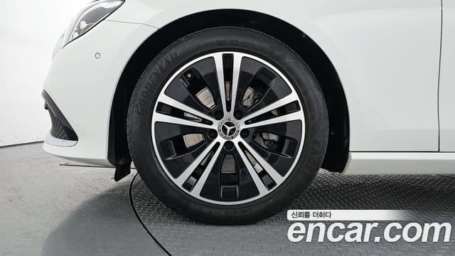 Mercedes-Benz E-класс W213 Avantgarde, 2021 все фото