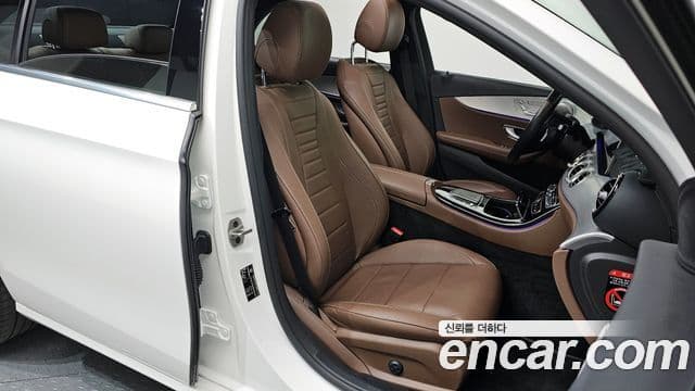 Mercedes-Benz E-класс W213 Avantgarde, 2021 10