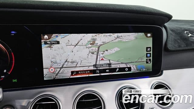 Mercedes-Benz E-класс W213 Avantgarde, 2021 14