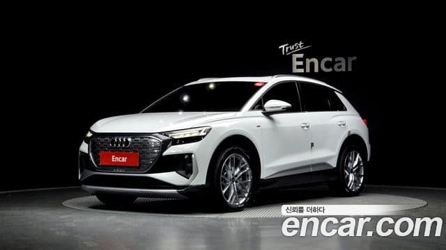 Audi Q4 e-Tron (F4) Premium, 2025 1