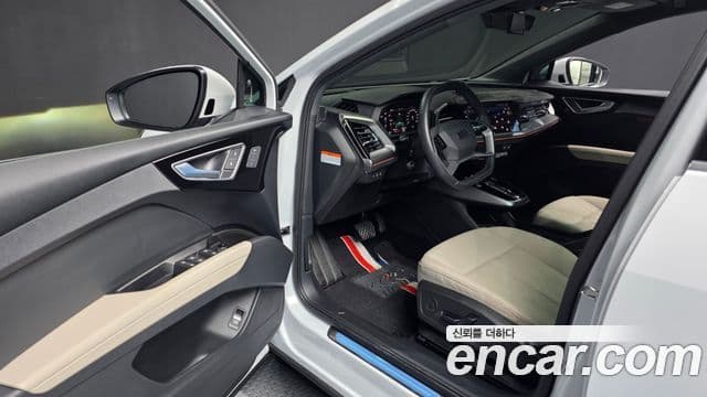 Audi Q4 e-Tron (F4) Premium, 2025 10