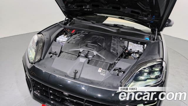 Porsche Cayenne (PO536) 4.0 GTS купе, 2025 6