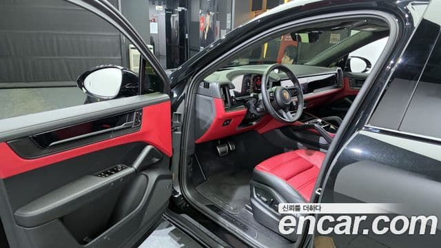 Porsche Cayenne (PO536) 4.0 GTS купе, 2025 10