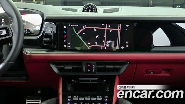 Porsche Cayenne (PO536) 4.0 GTS купе, 2025 19