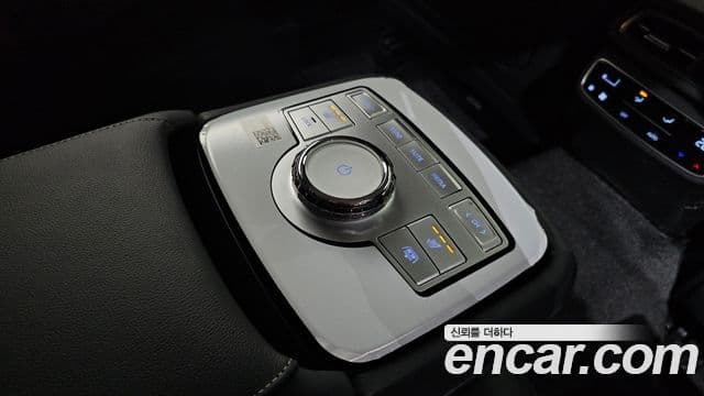 Genesis G80 (RG3) бензин 2.5 турбо AWD, 2024 19