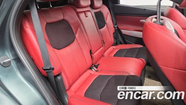 Genesis GV70, 2021 12